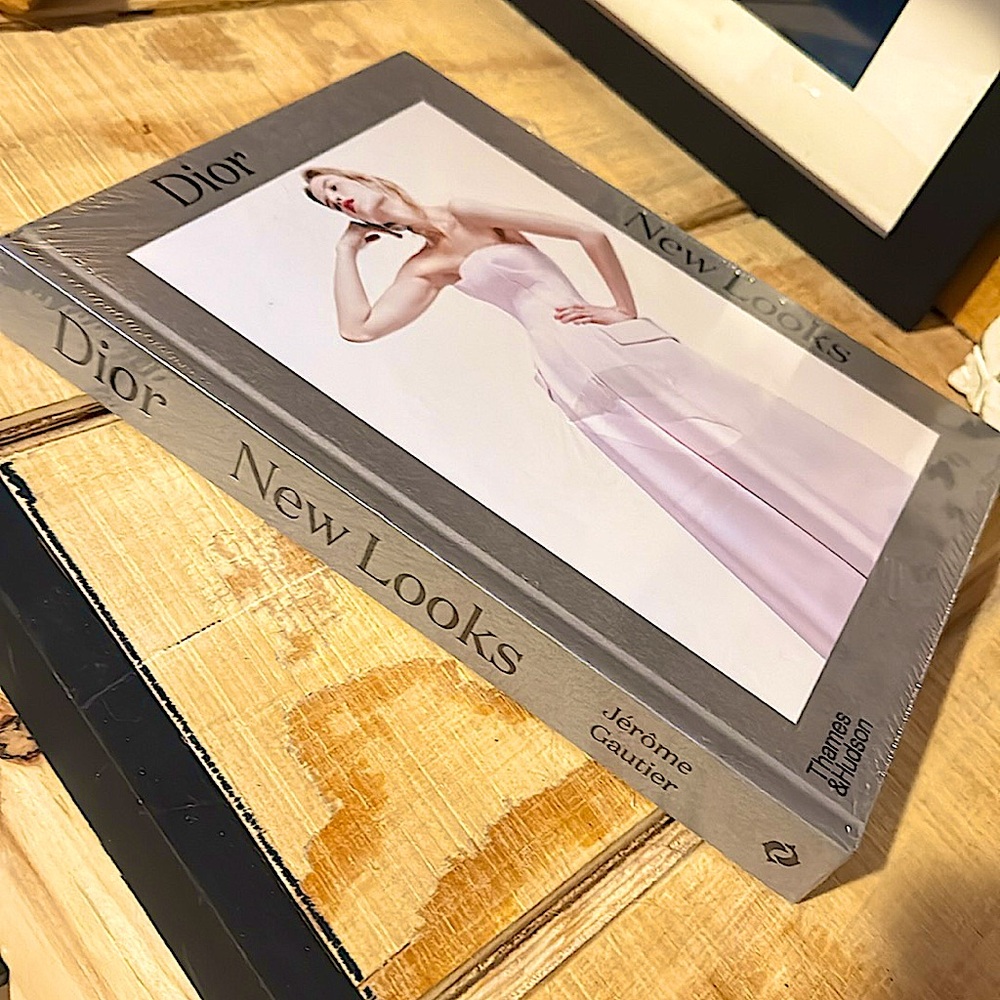 🩶Dior•New Looks•Coffee Table Book•NWT(Still in Plastic Wrap)🩶